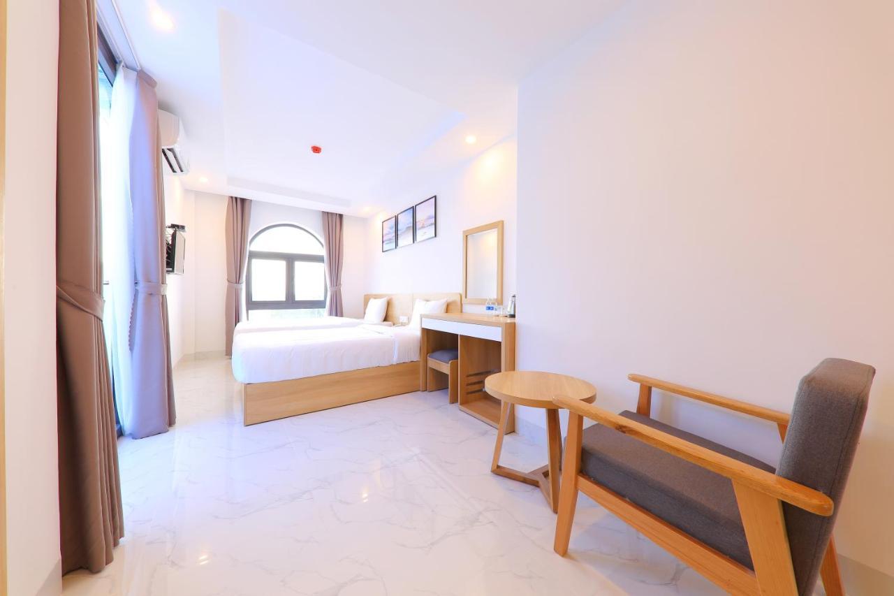 Golden Bay - An Land Hotel Cam Lam Bagian luar foto