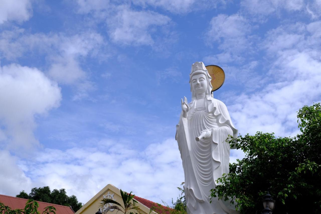 Golden Bay - An Land Hotel Cam Lam Bagian luar foto